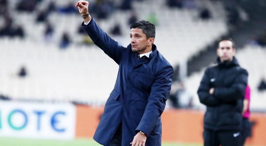 Λουτσέσκου: «Κάτι μας συμβαίνει στην Αθήνα»