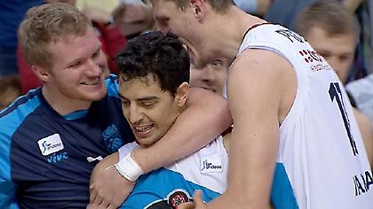 Ο λυτρωτής Ναβάρο στην κορυφή του Top 7 της ACB (video)