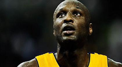 Λαμάρ Όντομ: Η ομιλία που μας ΣΥΓΚΛΟΝΙΣΕ (video)