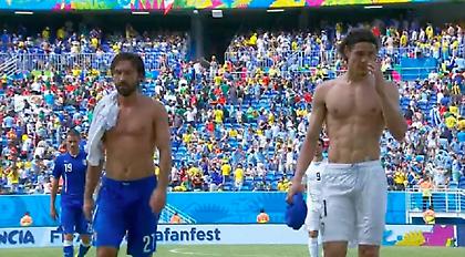 Υπόκλιση Καβάνι σε Πίρλο (pic)