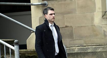 Γνωστός Άγγλος μάνατζερ έστελνε μηνύματα ενώ οδηγούσε πριν προκαλέσει δυστύχημα