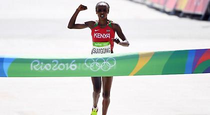 «Καμπάνα» στην Ολυμπιονίκη του Μαραθωνίου