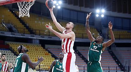 Ζέρβας στον ΣΠΟΡ FM: «Κομβικό το ντέρμπι για Ολυμπιακό»