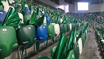 Με 16.000 σημαίες στο Windsor Park