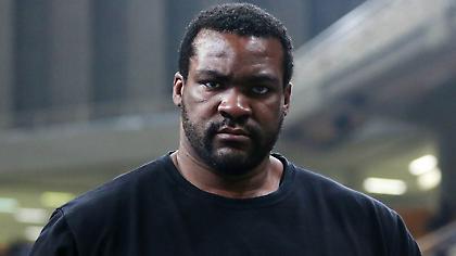 Αναβάλλεται το ντεμπούτο Σχορτσανίτη