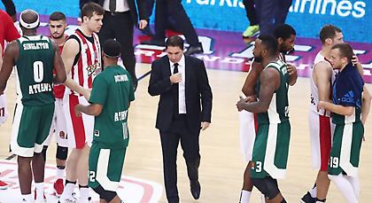 Ακόμα να φύγει ο Πασκουάλ;