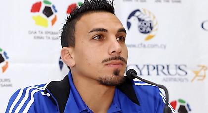 Σταμάτησε το ποδόσφαιρο Χαραλαμπίδης!