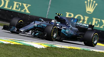 Πήρε την pole position ο Μπότας, στον… πάτο ο Χάμιλτον!