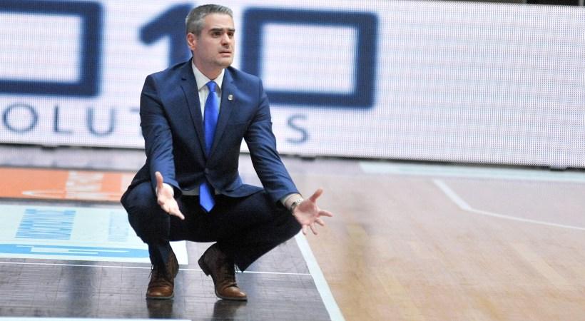 Καστρίτης: «Μας έχουν ‘πληγώσει» οι πέντε ήττες