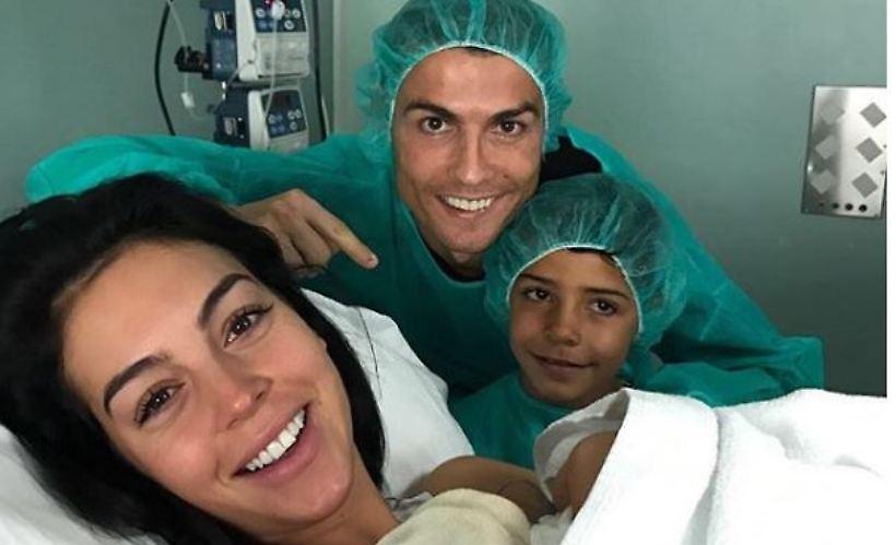 Έγινε ξανά μπαμπάς ο Κριστιάνο (pic)