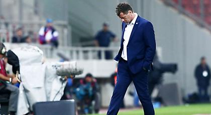 Σκίμπε: «Είμαι σίγουρος πως θα παραμείνω στον πάγκο της Ελλάδας»