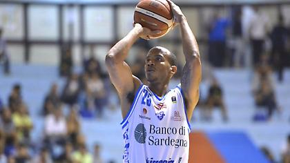 Τελειώνει ο Χάτσερ από Σάσαρι