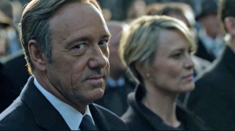 Στον αέρα το House of Cards μετά την απόλυση του Κέβιν Σπέισι