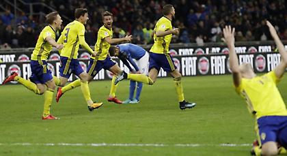 Η Ιταλία είναι εκτός Μουντιάλ με το γκολ του Γιόχανσον!