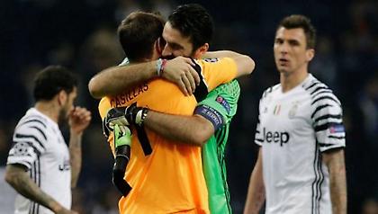 Απίστευτος ο Κασίγιας για Μπουφόν: «Είσαι θρύλος, δεν μπορώ να σε βλέπω έτσι»