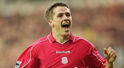 Απάντηση Όουεν για τη μεταγραφή του στη Γιουνάιτεντ: «Αγαπώ τη Λίβερπουλ»