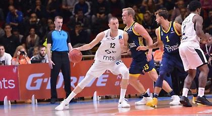 «Αέρας» η Αλμπα