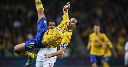 Όταν ο Ζλάταν «ψαλίδιζε» τους Άγγλους από τα 25 μ. (video)