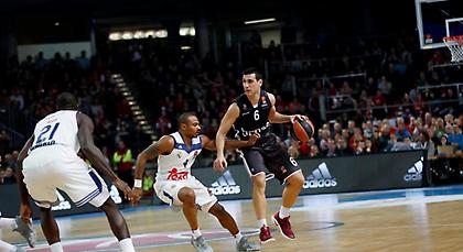 Ξεπέρασε τους 2.000 πόντους στην Ευρωλίγκα ο Ζήσης!