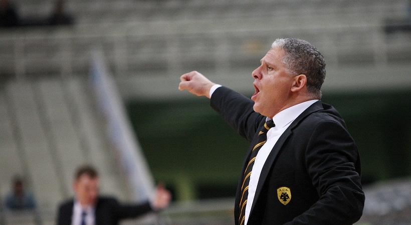 Μανωλόπουλος: «Ευχαριστώ τον Άτιτς, δεν μιλάω για μεταγραφές»