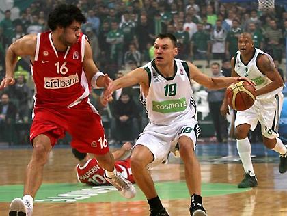 Πώς ο Πρίντεζης «καθάρισε» την Φενέρ και προσπέρασε τον «θρύλο», Σάρας (video)