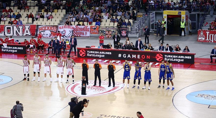 Ενός λεπτού σιγή πριν το τζάμπολ στο Ολυμπιακός-Ερυθρός Αστέρας