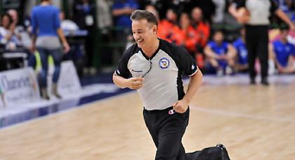 Πέθανε ξαφνικά Ιταλός διαιτητής του μπάσκετ