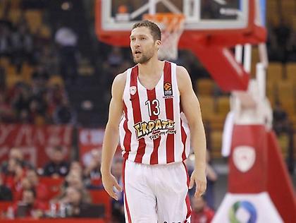 Στρέλνιεκς: «Ελπίζω να μην τους πειράζει που φοράω το 13!» (video)