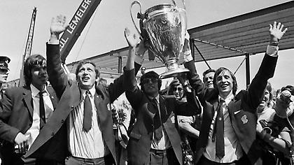 Σουρμπίρ στον ΣΠΟΡ FM: «Ο Κρόιφ ήταν ένας πραγματικός ηγέτης»