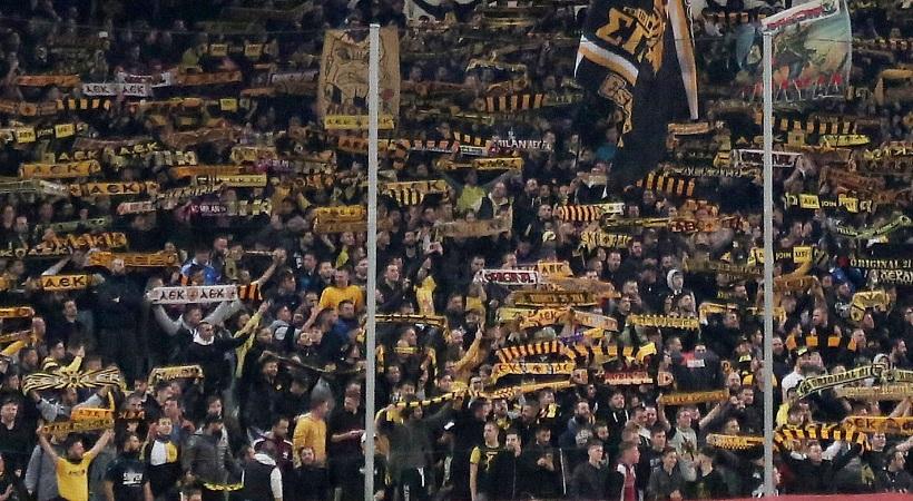 Στο κενό η καταγγελία του Ολυμπιακού κατά της ΑΕΚ για πυρσούς