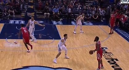 Ο Μαρκ Γκασόλ πήρε τεχνική ποινή για απίστευτο λόγο (video)