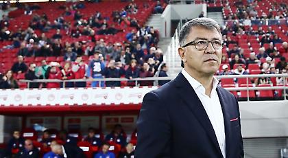 Ο Ολυμπιακός δεν πρέπει να δώσει χώρους