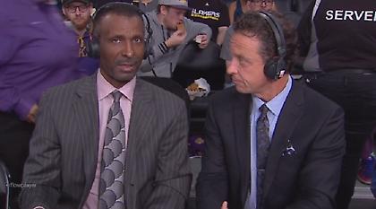 Φίλαθλος πήγε να κάνει εμετό πίσω από τον Έντι Τζόνσον (video)