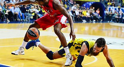 Ντατόμε: «Να μην ζήσουμε τα ίδια με τον Ολυμπιακό…»