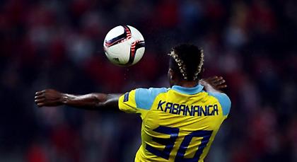 «Κάρφωσε» την Βιγιαρεάλ με φοβερό πλασέ ο Καμπανάνγκα! (video)