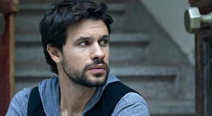 Αυγουστίδης στον ΣΠΟΡ FM: «Η ταινία του Μπουλμέτη με έδεσε ακόμα περισσότερο με την ΑΕΚ»