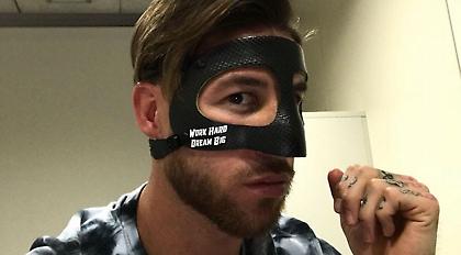 Ο Σέρχιο Ράμος παρουσίασε τη μάσκα του (pic)