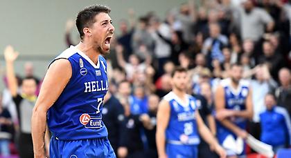 Η τριποντάρα του Αθηναίου! (video)