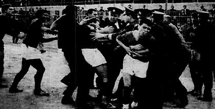 Πανιώνιος-ΠΑΟΚ: «Με φάγανε οι κακούργοι» Όταν ο Γραμματικόπουλος βρέθηκε λιπόθυμος στο νοσοκομείο