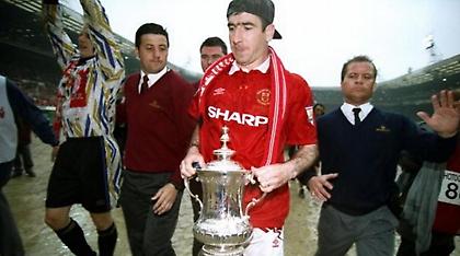 Το τηλεφώνημα που... έστειλε τον Καντονά στη Γιουνάιτεντ (vid)