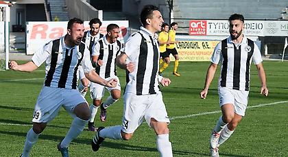 Τα στιγμιότυπα από τα Δόξα Δράμας-Εργοτέλης και Παναιγιάλειος-Τρίκαλα