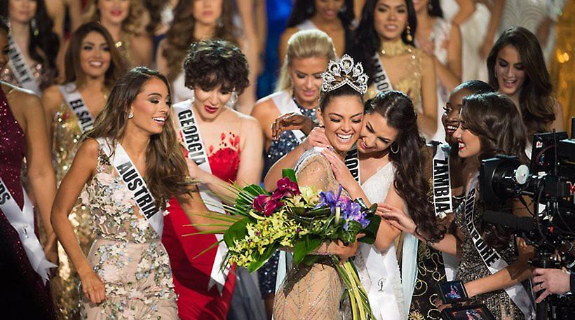 Μια Νοτιοαφρικανή καλλονή ανακηρύχθηκε «Miss Universe 2017»