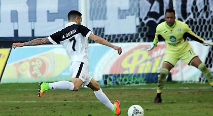 Τα στιγμιότυπα των ΟΦΗ-Απόλλων και Σπάρτη-Ατρόμητος