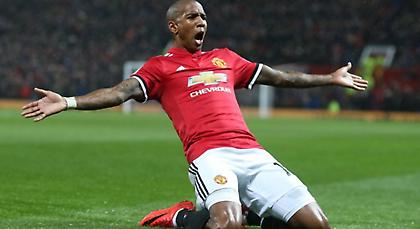 Με «ζωγραφιές» του Γιανγκ, η Γιουνάιτεντ ξεραίνει τον Μάρκο Σίλβα! (video)