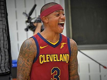 Στο γήπεδο των Σίξερς με μπλουζάκι Άιβερσον ο Τόμας (photo)