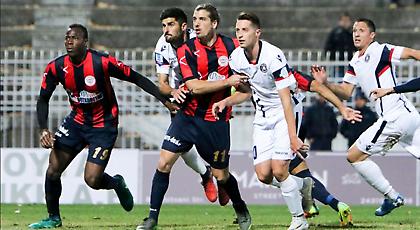 Τα Τρίκαλα πέταξαν έξω την Κέρκυρα