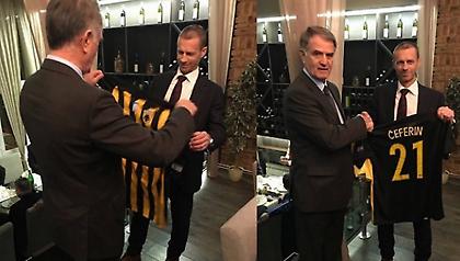 Πήρε... σπίτι του τη φανέλα της ΑΕΚ ο πρόεδρος της UEFA