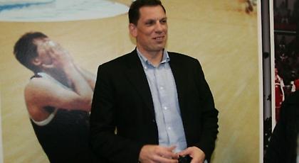 Μπουντούρης στον ΣΠΟΡ FM: «Βγάζει σοβαρότητα ο Ολυμπιακός, έχει κάνει κάτι σοφό ο Παναθηναϊκός»