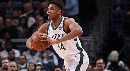 Οι καλύτερες στιγμές του Αντετοκούνμπο στη νίκη των Μπακς επί των Κινγκς