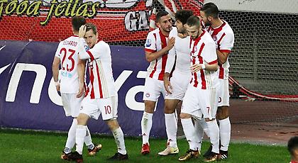 Η κριτική των παικτών του Ολυμπιακού και της... Nova από τον Μπάμπη Χριστόγλου